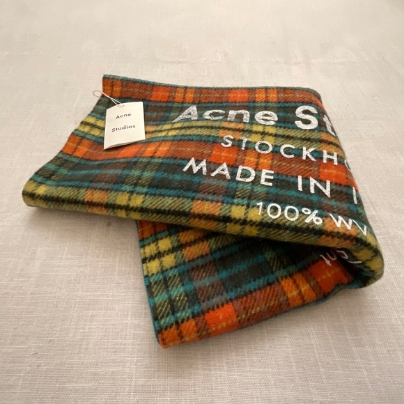 Acne Studios Ombre Plaid Virgin Wool Blanket Scarf Wrap 84”x27”Made in Italy NWT - Picture 9 of 16